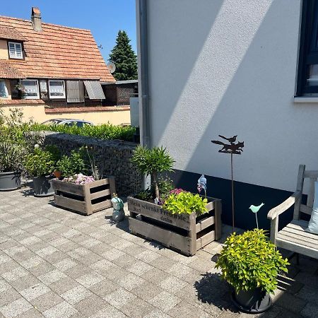 Weingut Grafenhof Lejlighed Heuchelheim-Klingen Eksteriør billede
